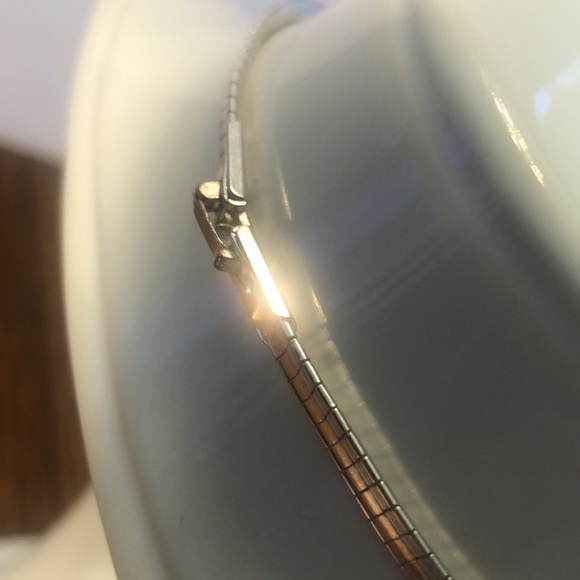 Cross pendant silver tone snake chain necklace - Picture 4 of 7